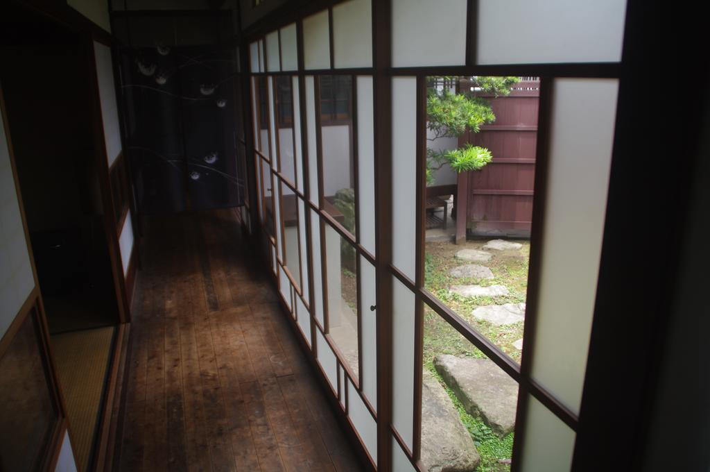 Kominka Guesthouse Hagi Akatsukiya Номер фото